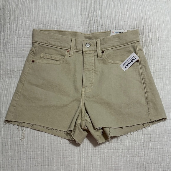 Old Navy Pants - Old Navy Sky-Hi A-Line‎ Shorts